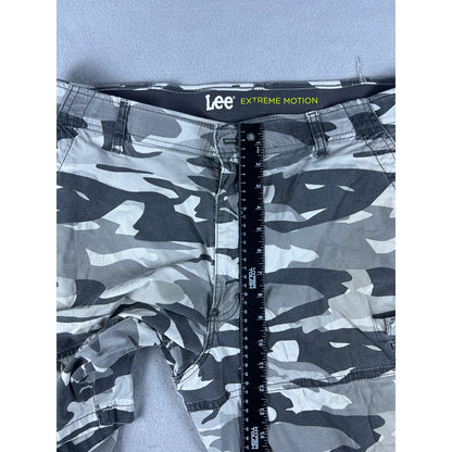 Lee Extreme Motion Camo Cargo Shorts - 40