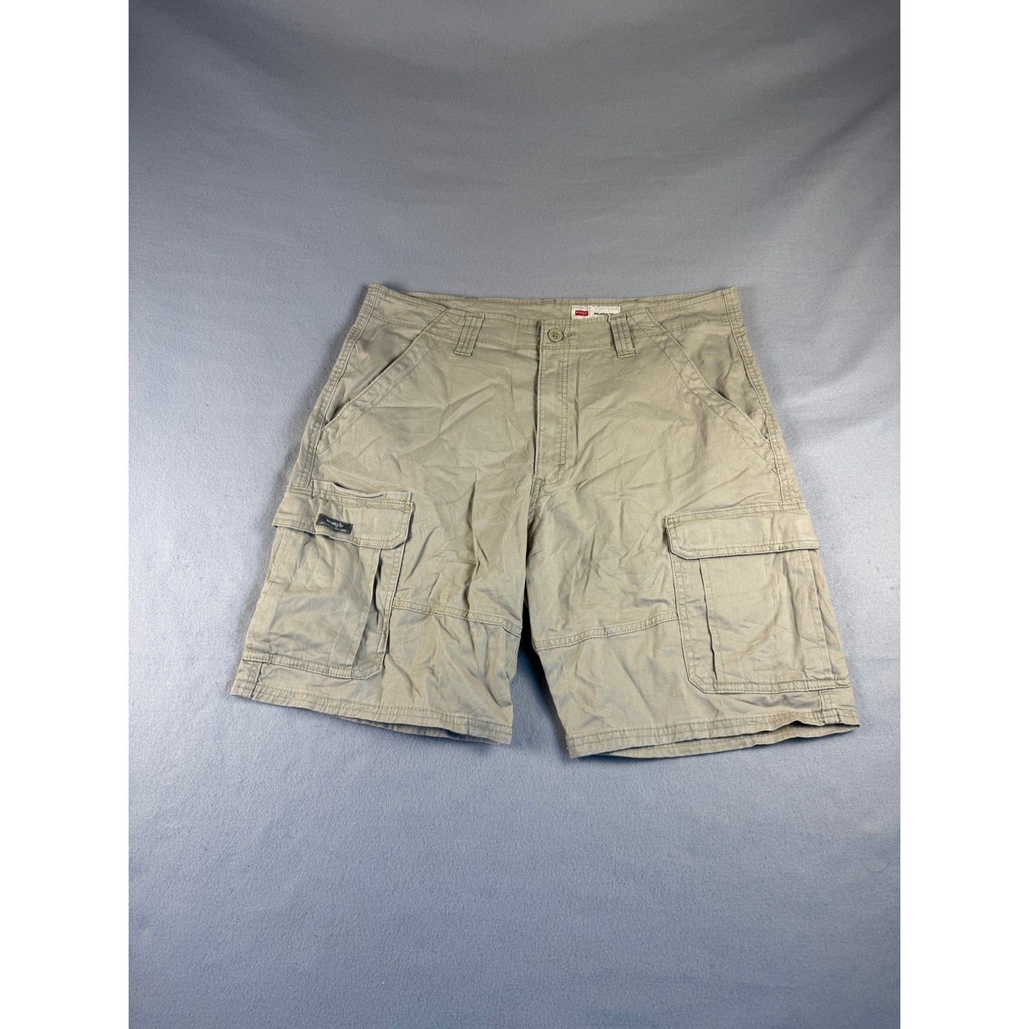 Wrangler Cargo Shorts - 34