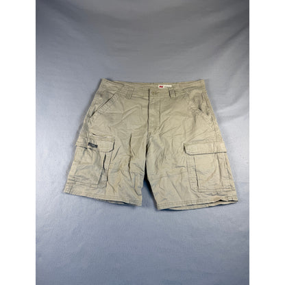 Wrangler Cargo Shorts - 34