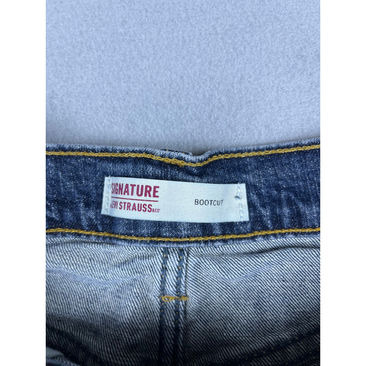 Signature by Levi Strauss Bootcut Jeans - 30x31