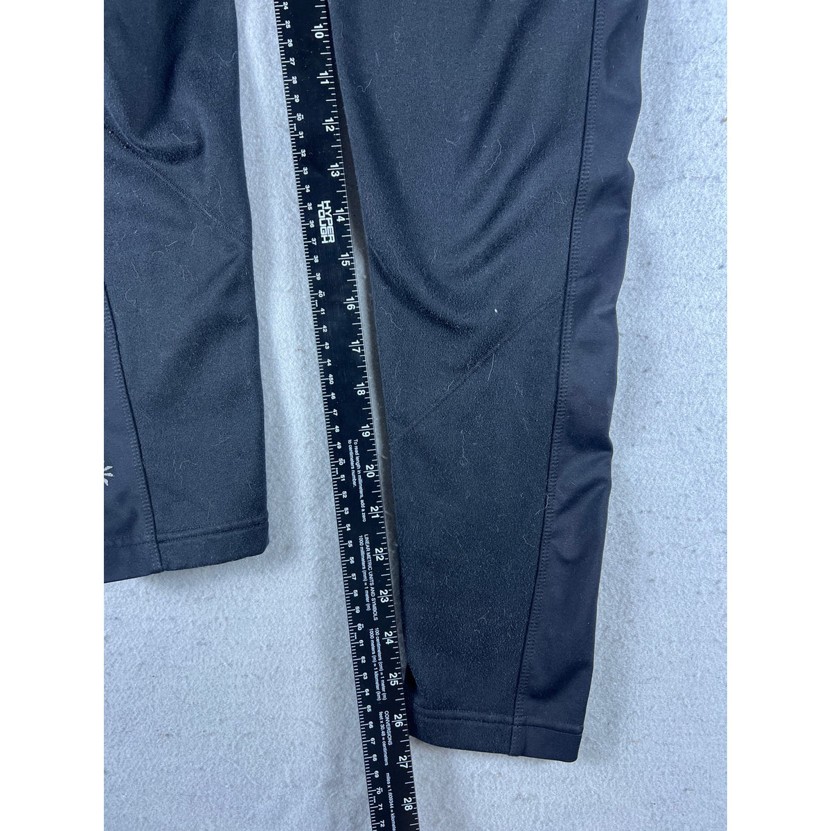 Athleta Tight Leggings - M
