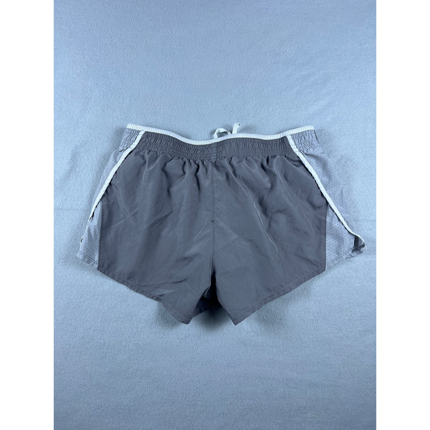Nike Shorts Womens M Gray 3 In Running Athletic Lined Pockets Breathable