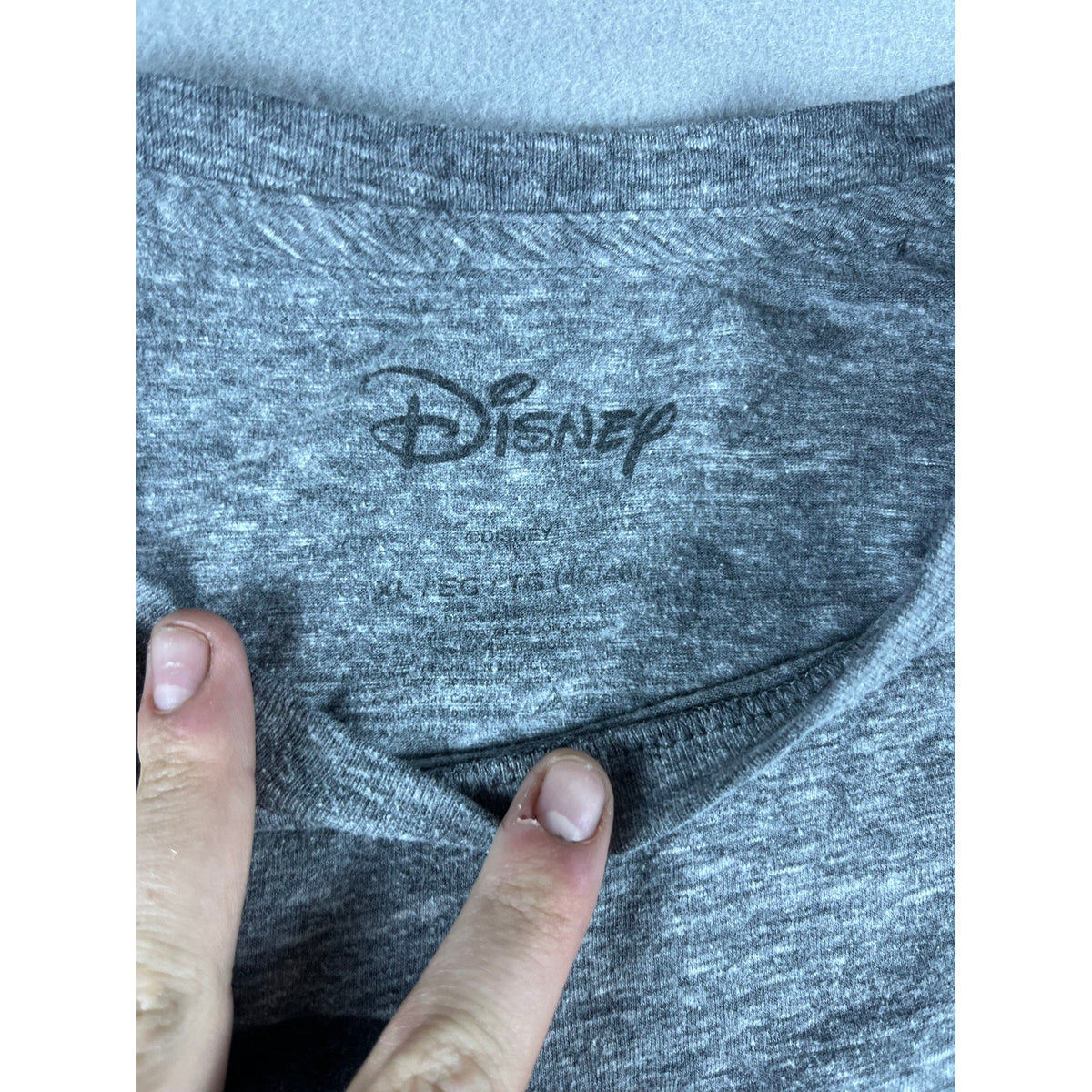 Disney Mickey Mouse T-Shirt - XL