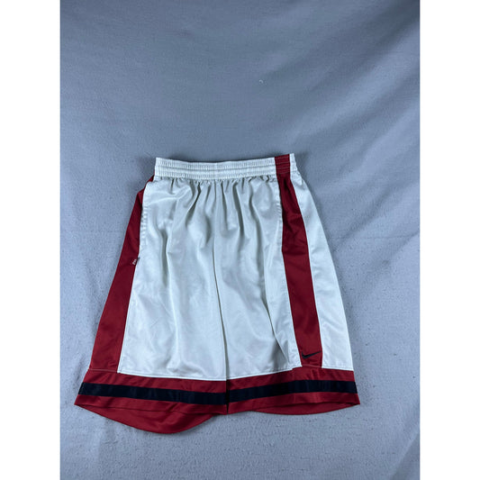 Vintage Y2K Nike Basketball Shorts - M