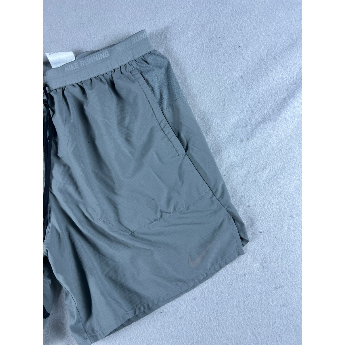 Nike Dri-FIT Stride Running Shorts - L
