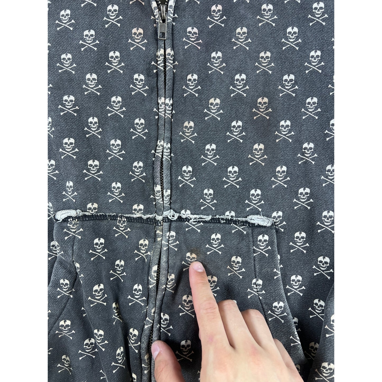 Fallen All Over Print Skull Hoodie - L