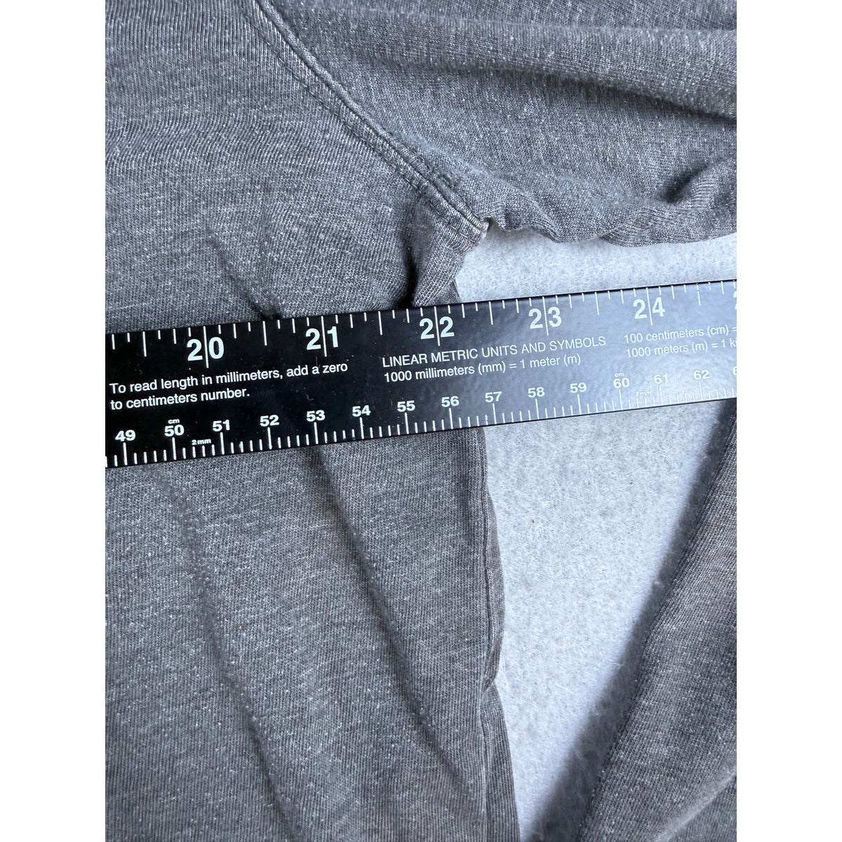 Mens Henley Shirt - L