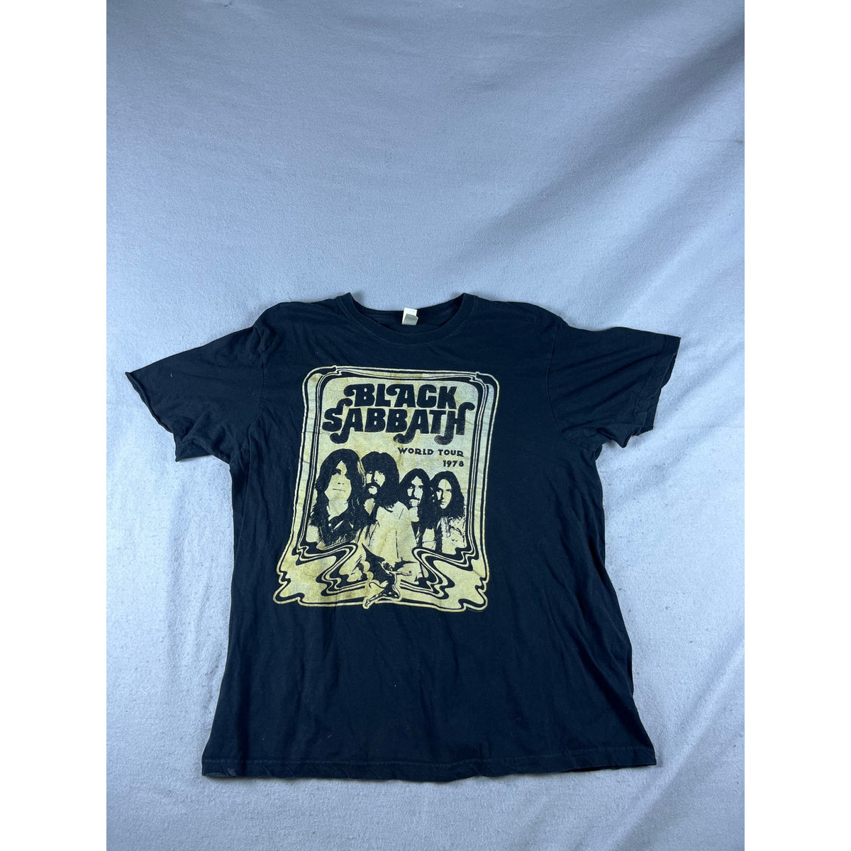 Black Sabbath T-Shirt Mens XL Black World Tour 1978 Graphic Band Rock Grunge Tee