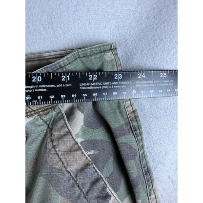 Wrangler Camo Relaxed Fit Cargo Shorts - L