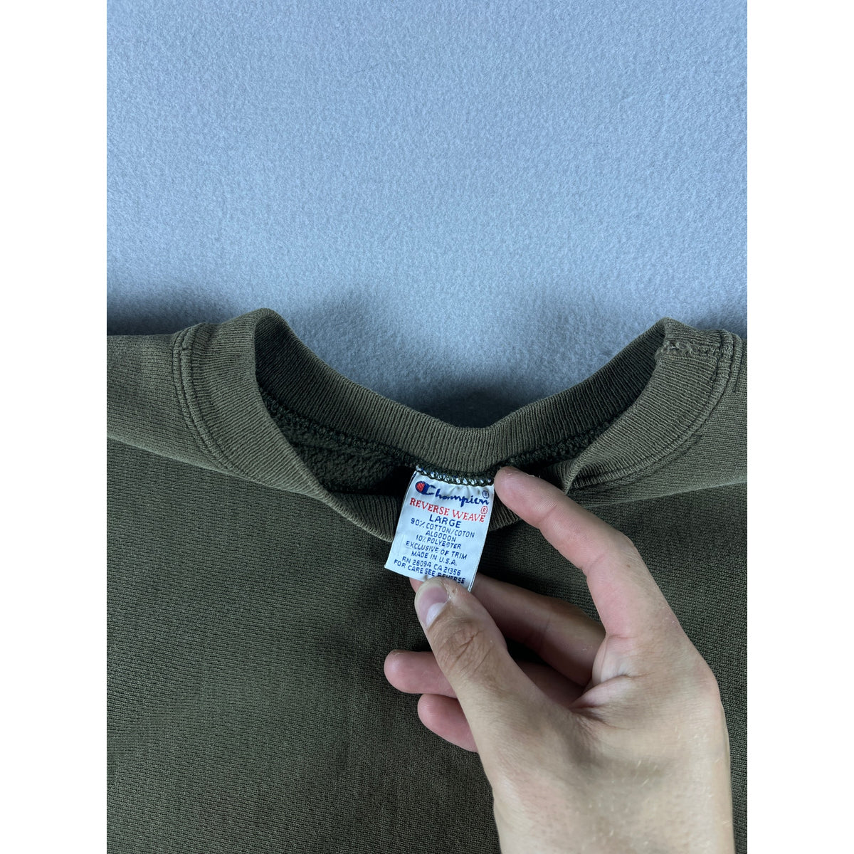 Vintage Champion Reverse Weave Sweatshirt - L