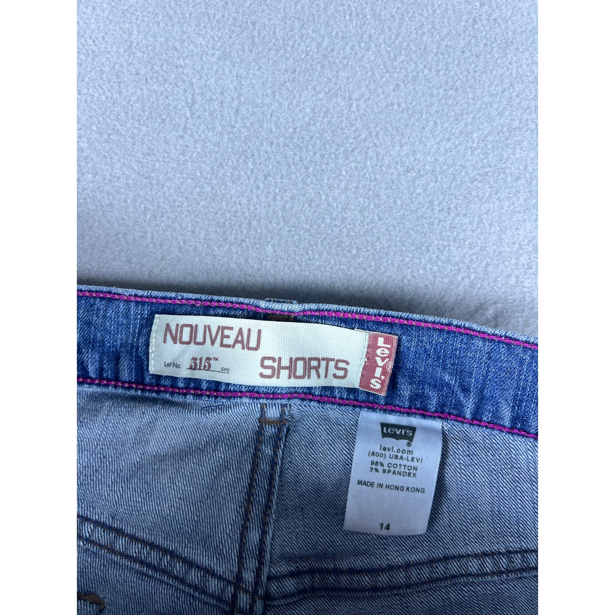 Vintage Levi's 516 Nouveau Denim Shorts - 14