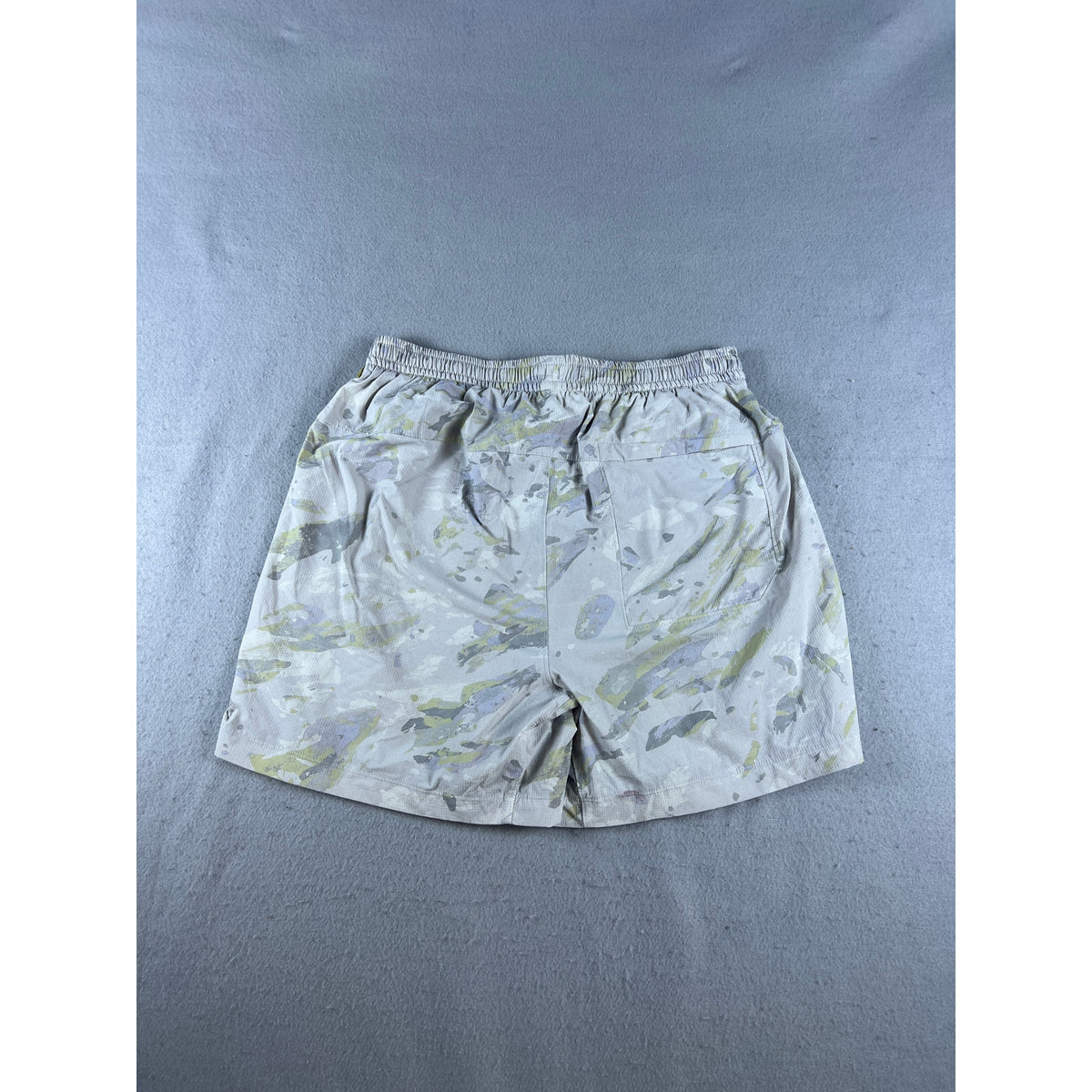 Lululemon Ripstop Camo Bowline Shorts - M