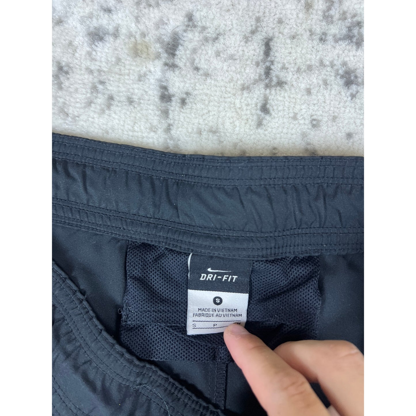 VTG Nike Black Swoosh Shorts Adult Small Y2K Running Athletic