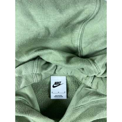 Nike Club Fleece Hoodie - M
