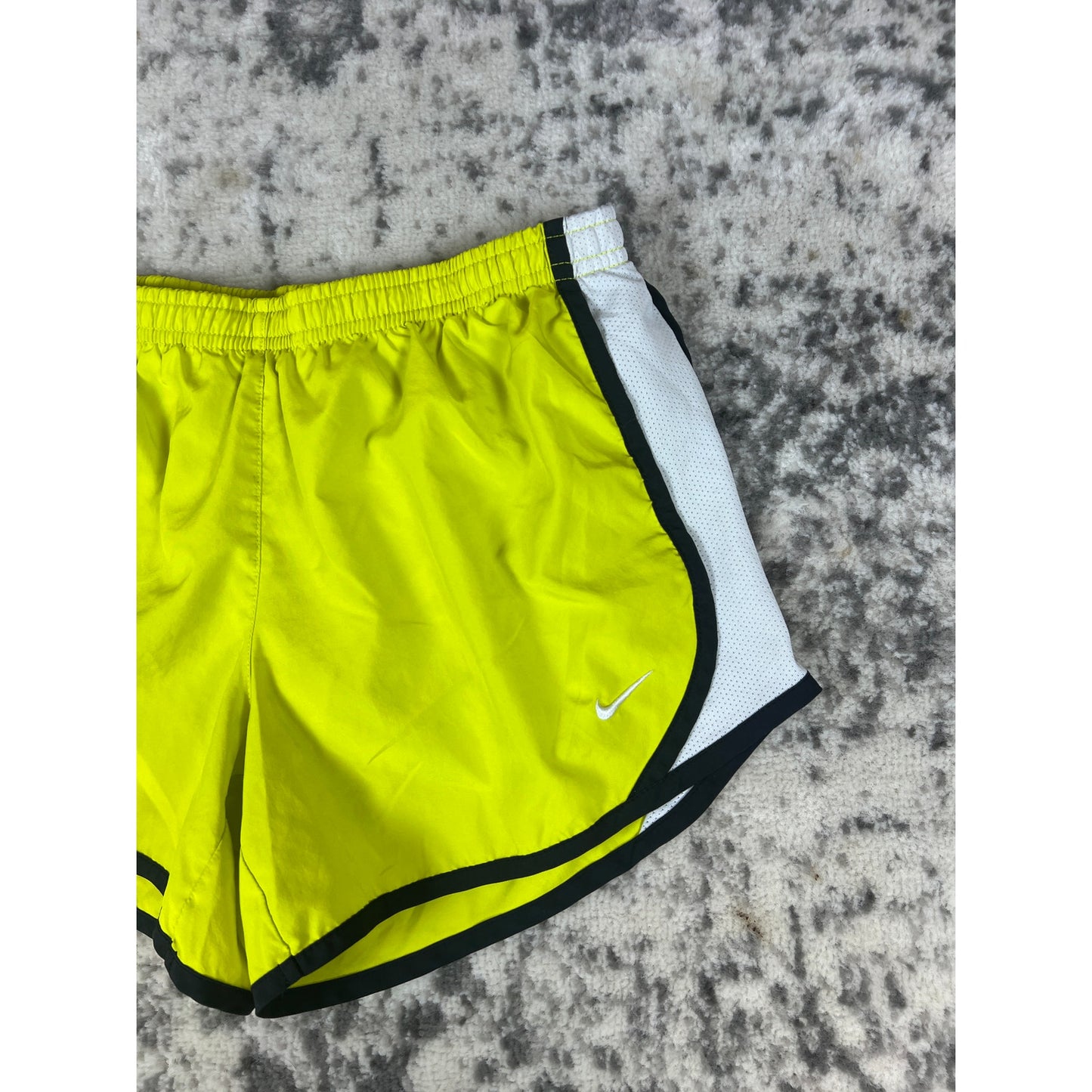 Y2k Nike Yellow Athletic Shorts - L