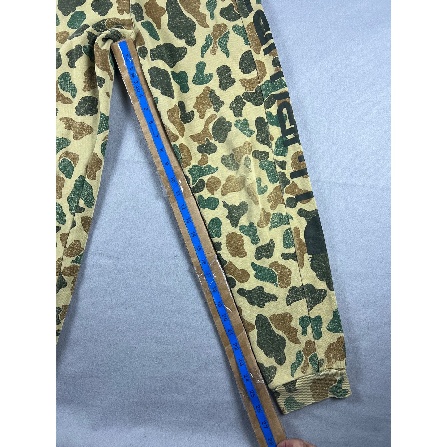 Carhartt Boys Joggers Camo Sweatpants - 14