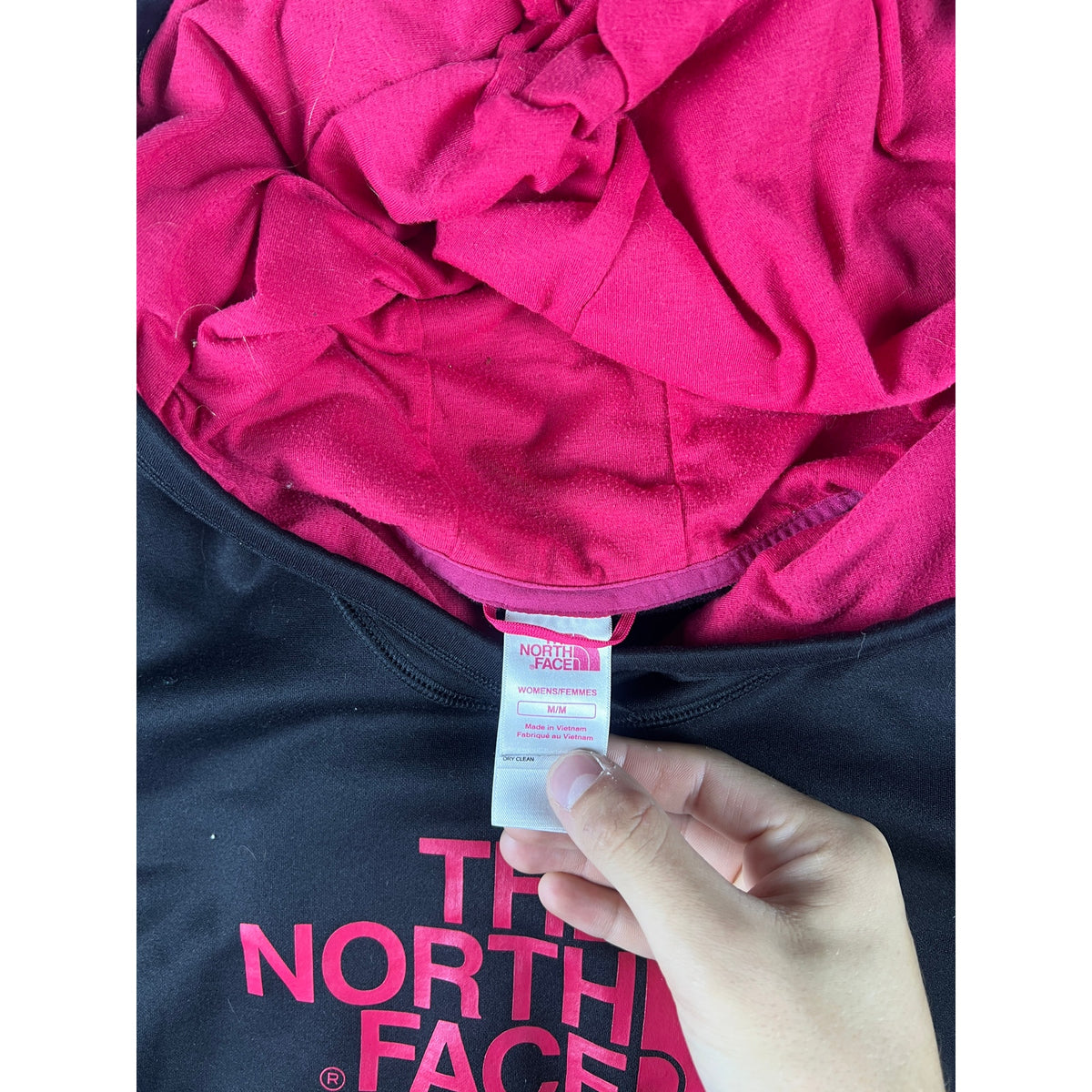 The North Face Hoodie Womens M Black Pink Spellout Logo Graphics Sweatshirt