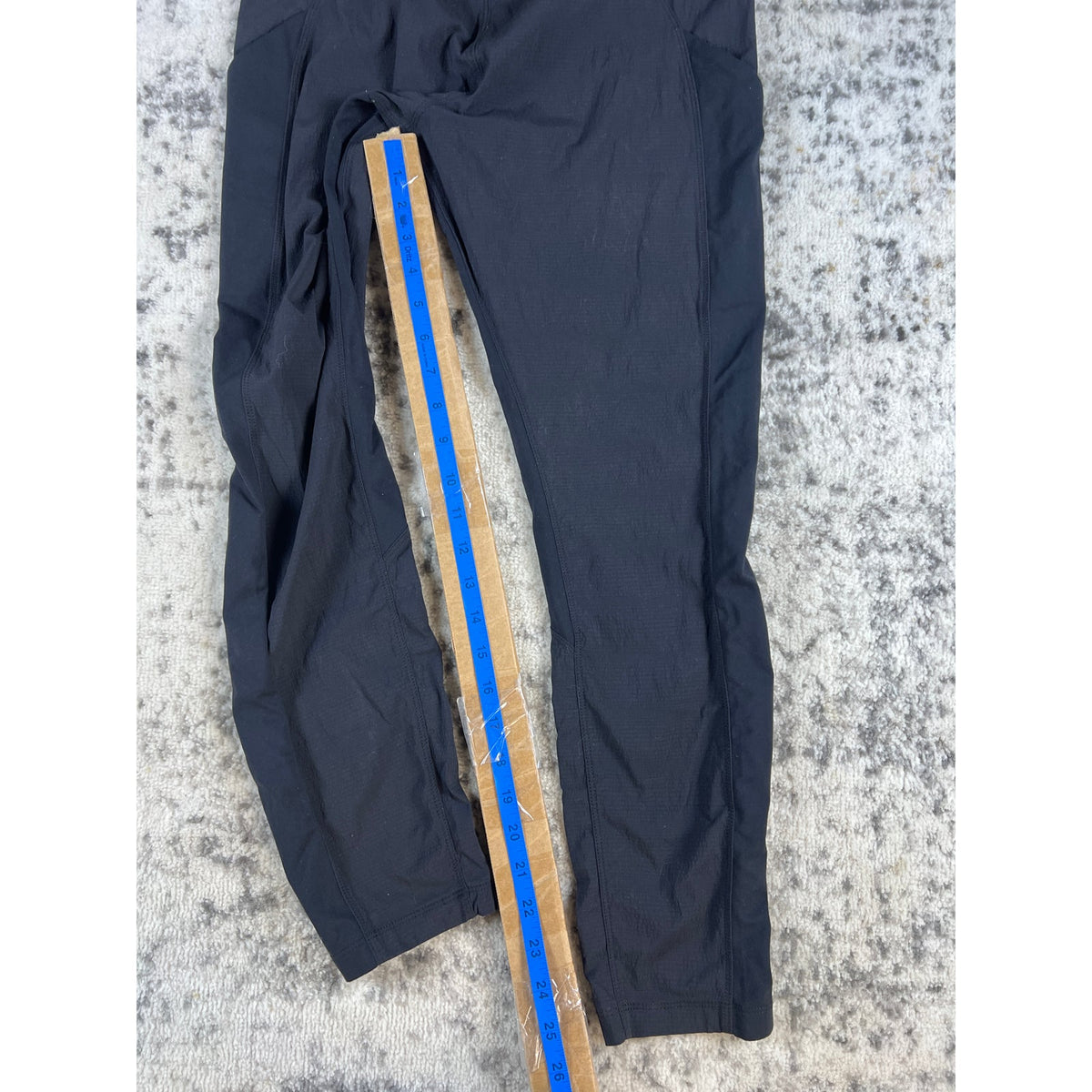 Athleta Leggings Trekkie Hybrid Crop High Rise Joggers - 6