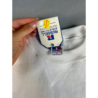 Vintage Russell Athletic Sweatshirt - L