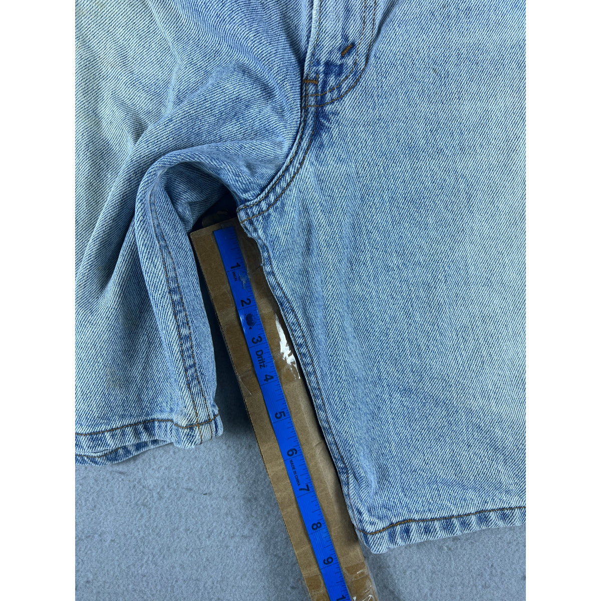 Levi Strauss Signature Denim Shorts - 46