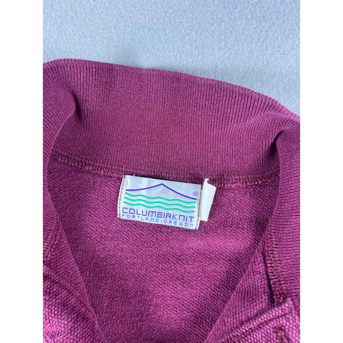 Vintage Columbiaknit Henley Sweatshirt - L