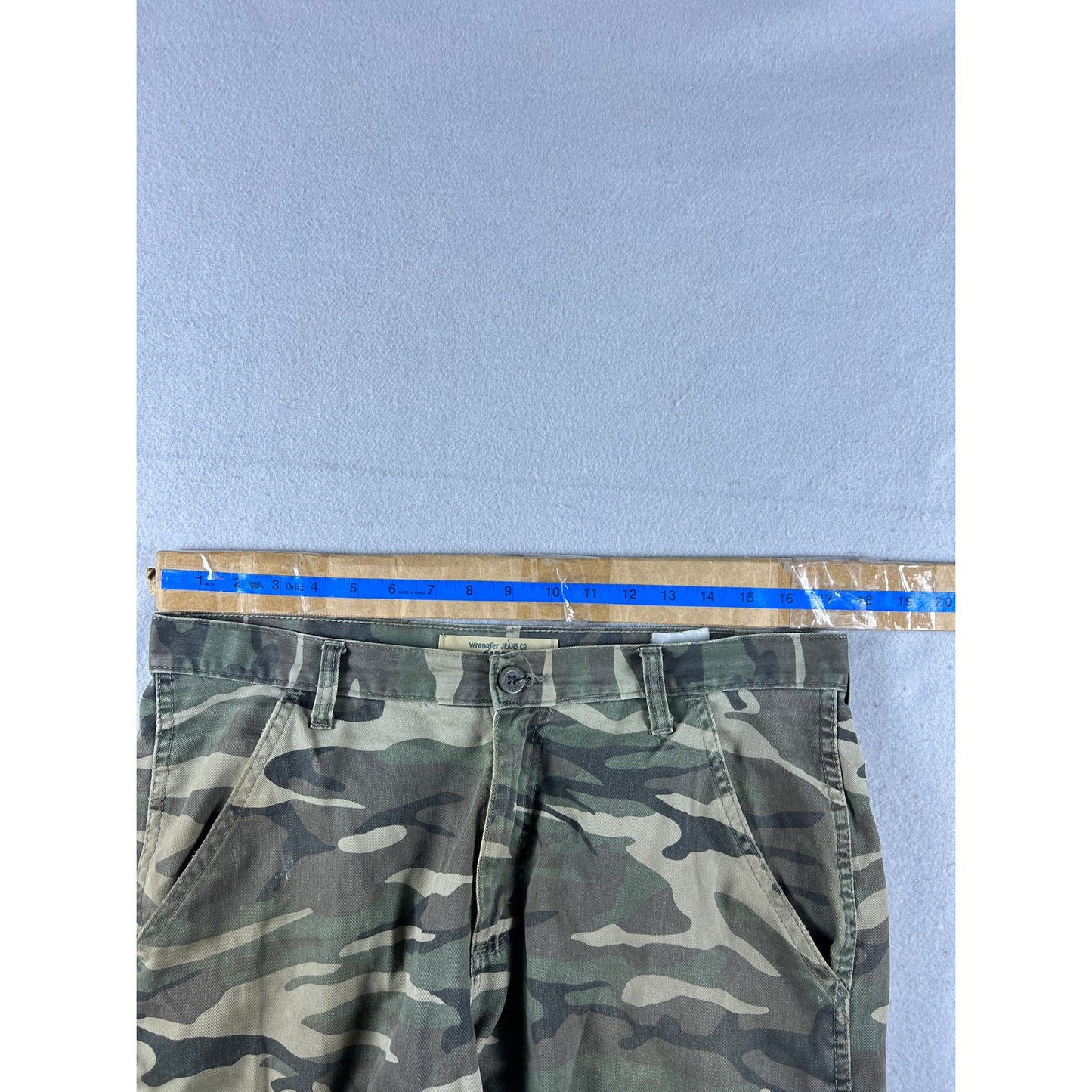Wrangler Camo Cargo Pants - 35x30