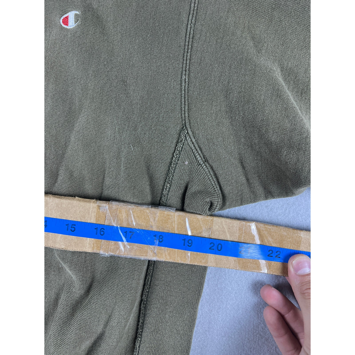 Vintage Champion Reverse Weave Sweatshirt - L