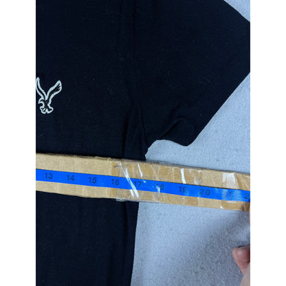 American Eagle Henley Shirt - M
