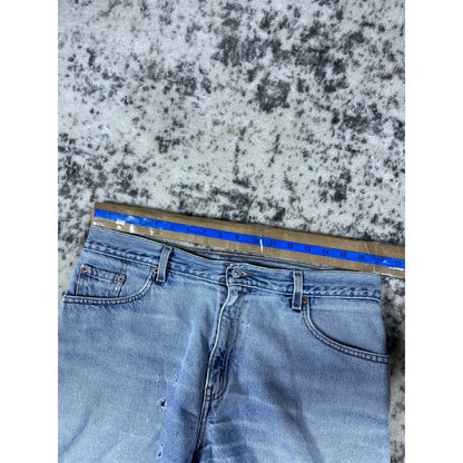 VTG Levi Light Wash Denim Jorts - 34