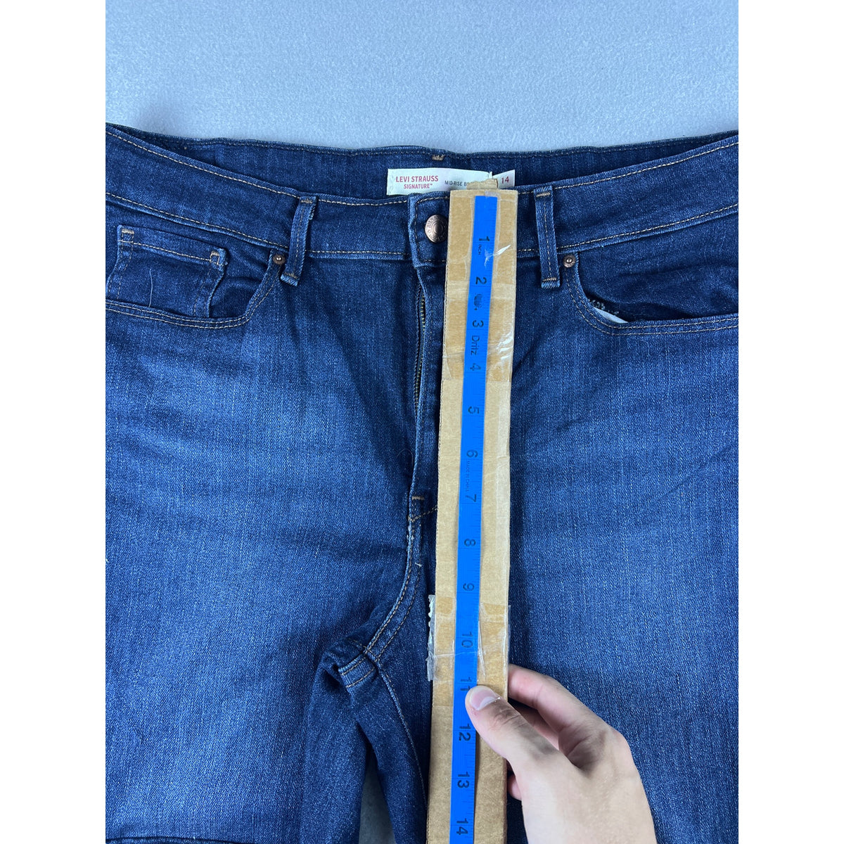 Levi Strauss Signature Mid-Rise Bootcut Jeans - 14