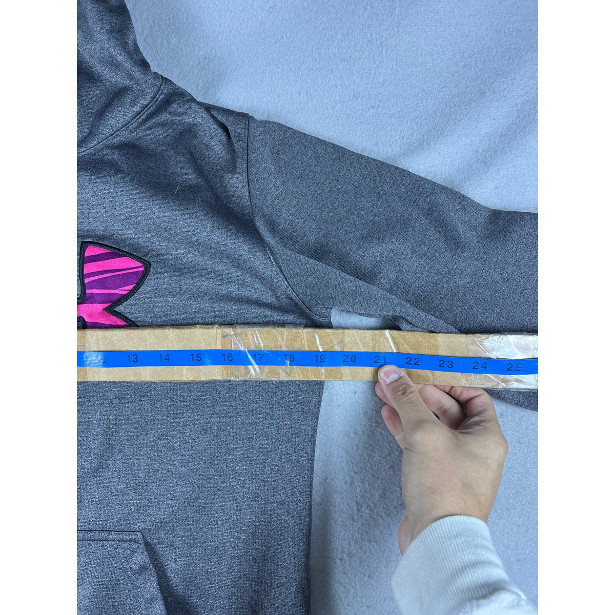 Under Armour Hoodie Sweatshirt Womens - M
