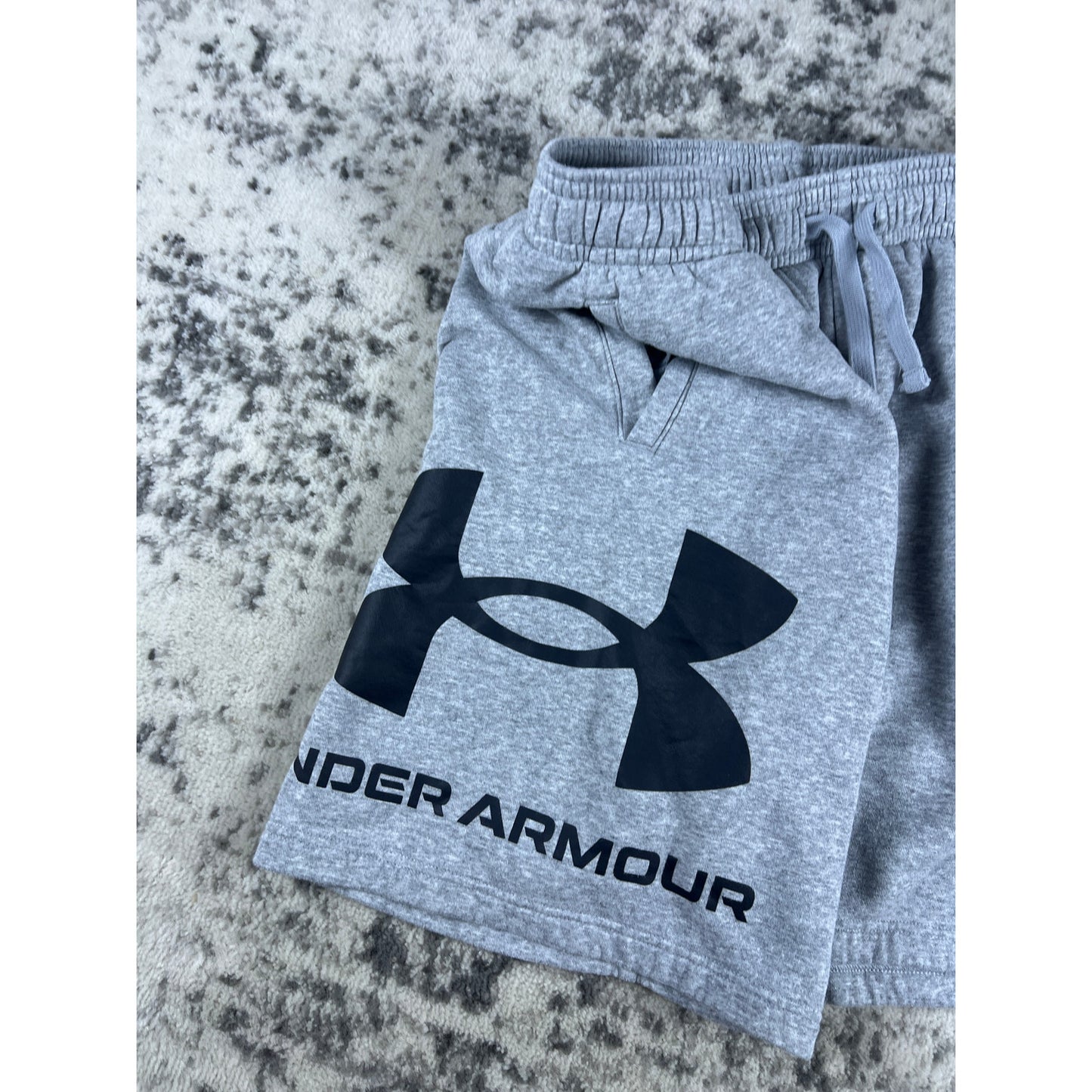 Under Armour Sweatshorts Mens - XL