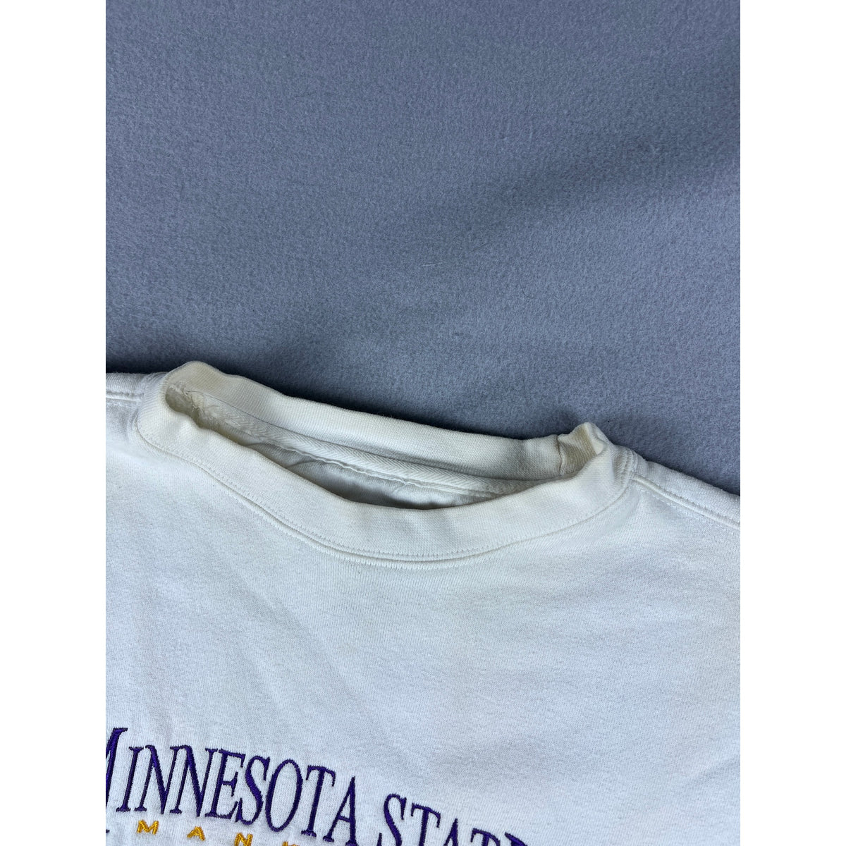 Vintage Minnesota State Mankato Sweatshirt - XL