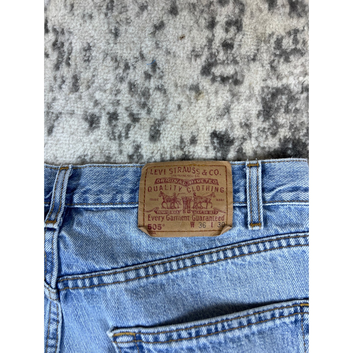 Vintage Levi's 505 Jeans - 36x30