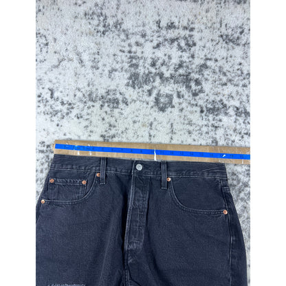 NWT Levi's 501 Women Cut-off's - 33