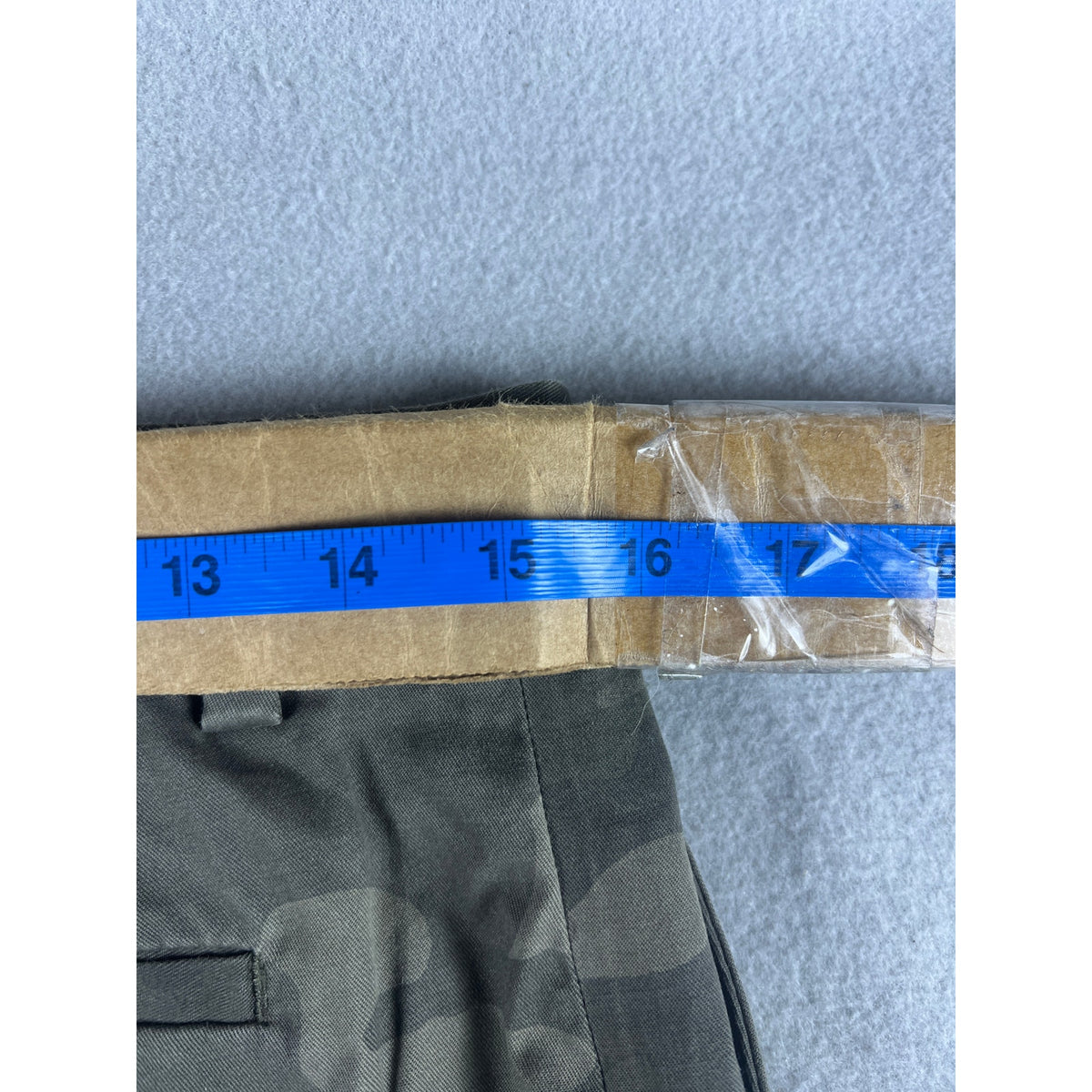 Banana Republic Camo Aiden Shorts - 30