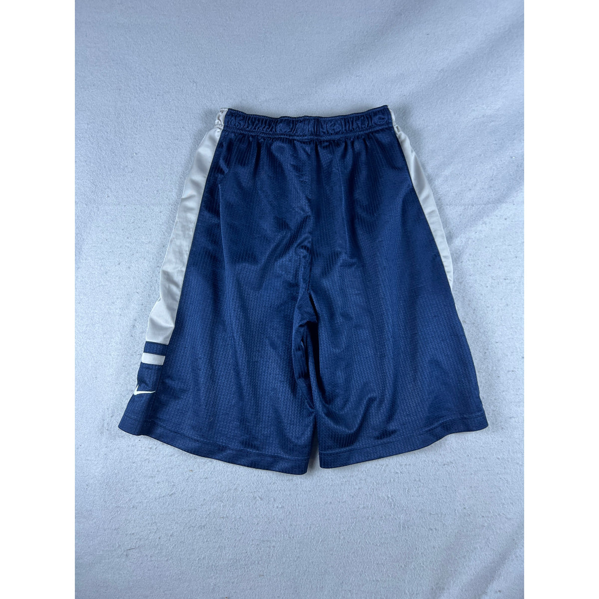 Nike Basketball Shorts Youth - L