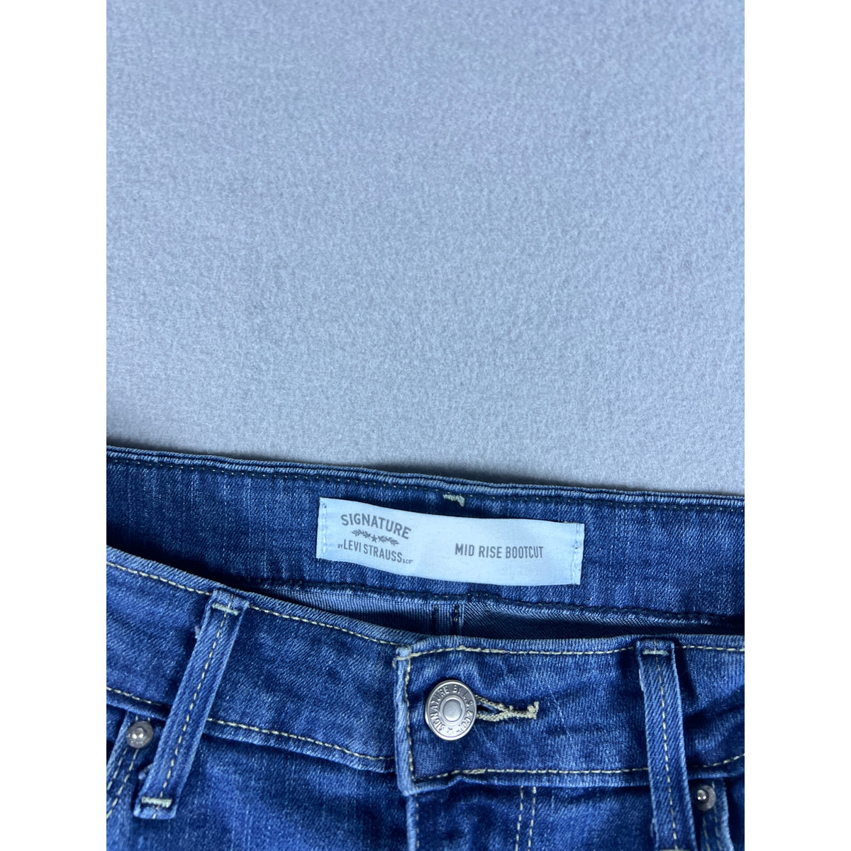 Signature by Levi Strauss Mid Rise Bootcut - 14S
