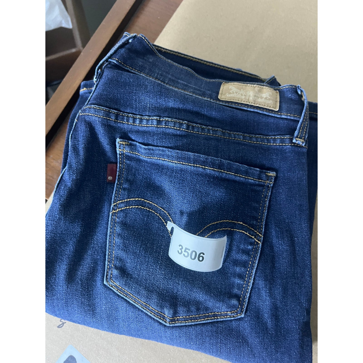 Levi's 505 Straight Leg Jeans Womens - 6