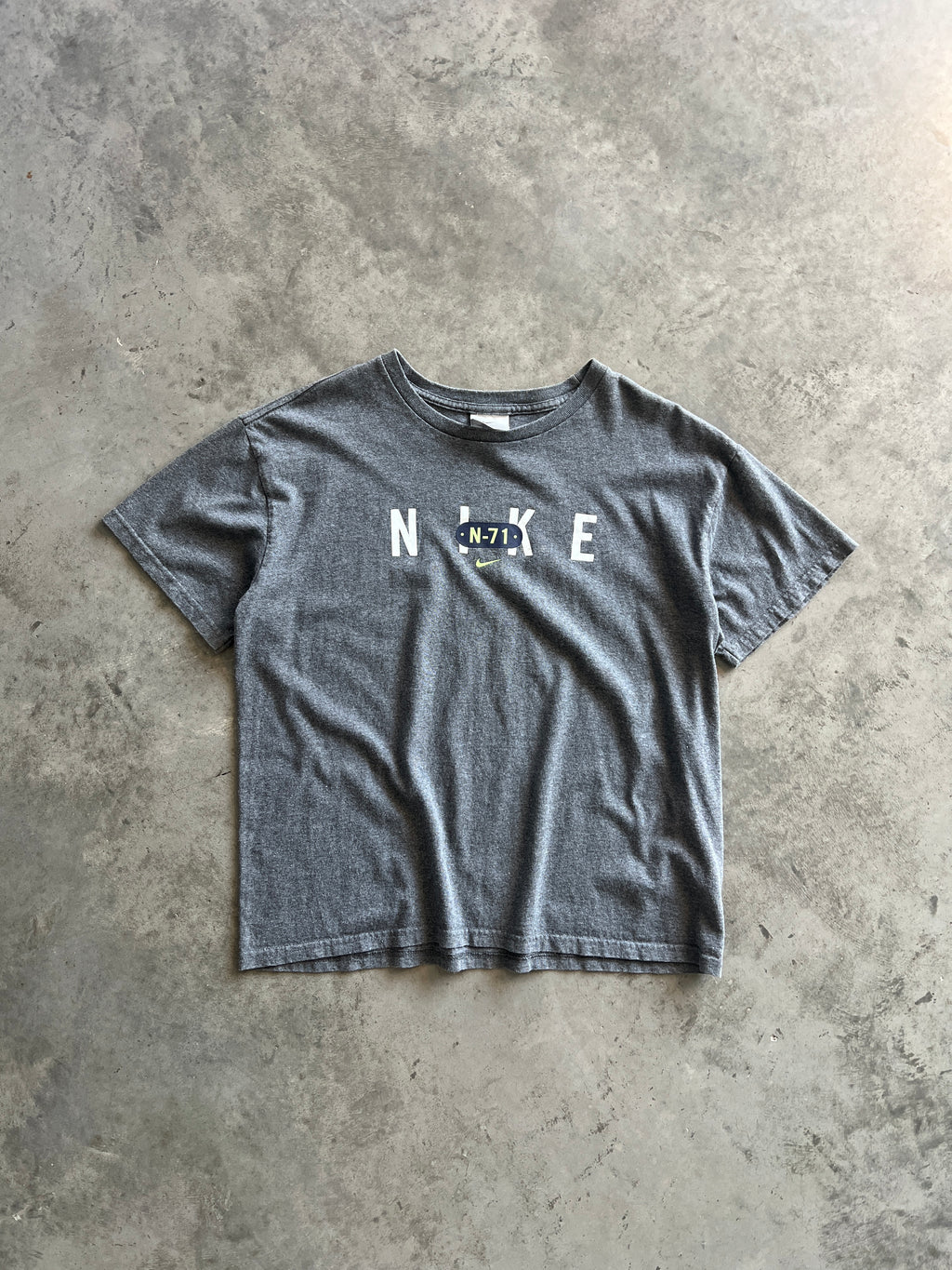 Vintage Dark Grey Nike Spellout Shirt - M