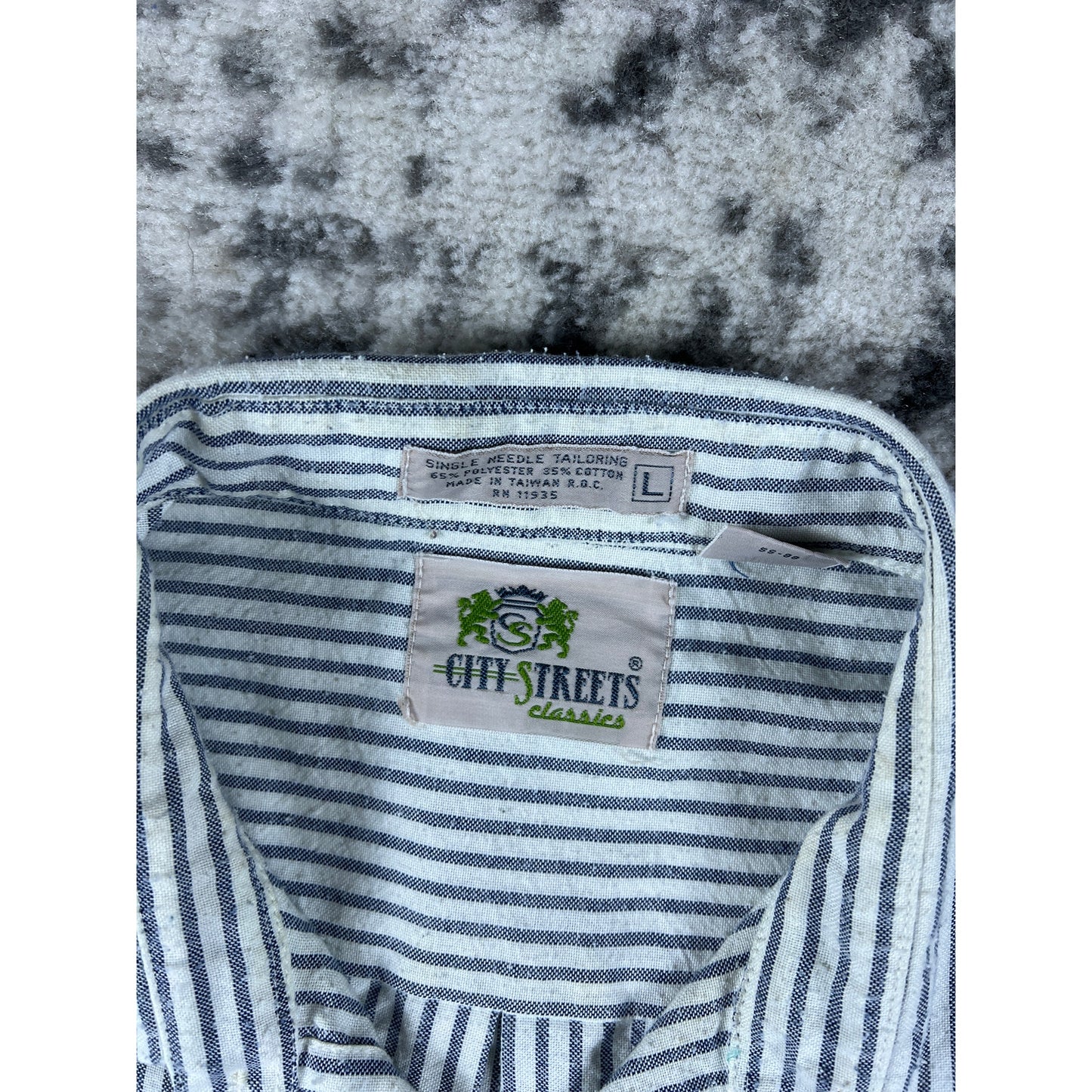 Vintage 90s Pinstripe Button Up Shirt - L