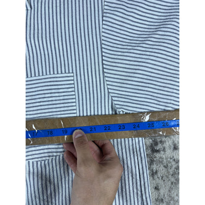 Vintage 90s Pinstripe Button Up Shirt - L