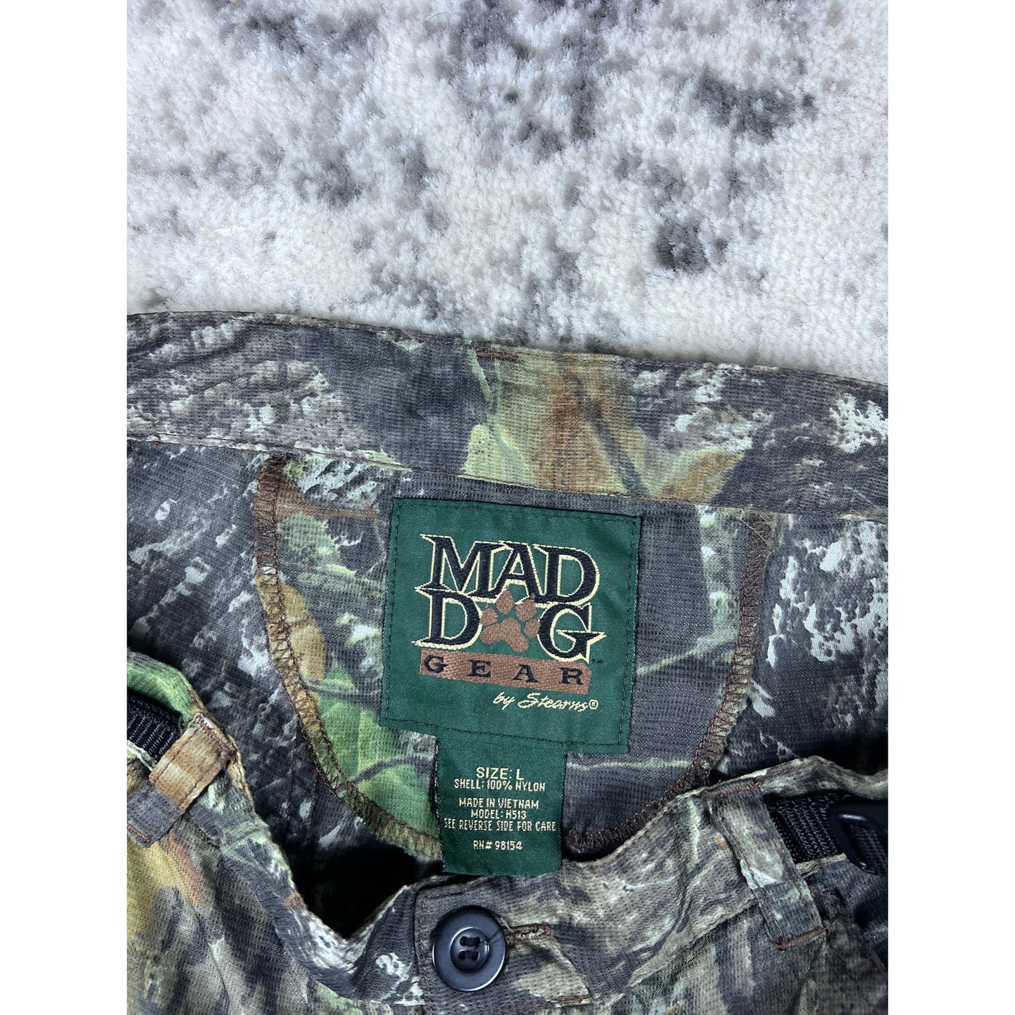 VTG Mad Dog Camo Shorts - L