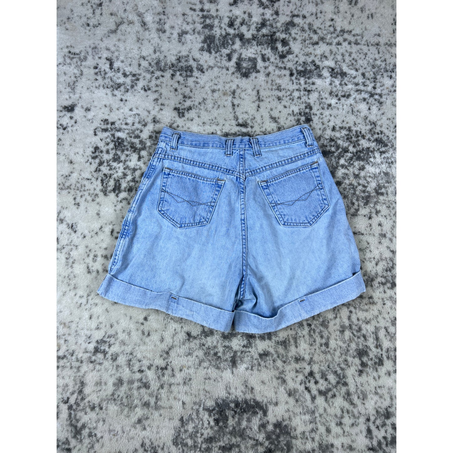 DENIM REPUBLIC high rise jean shorts - 27