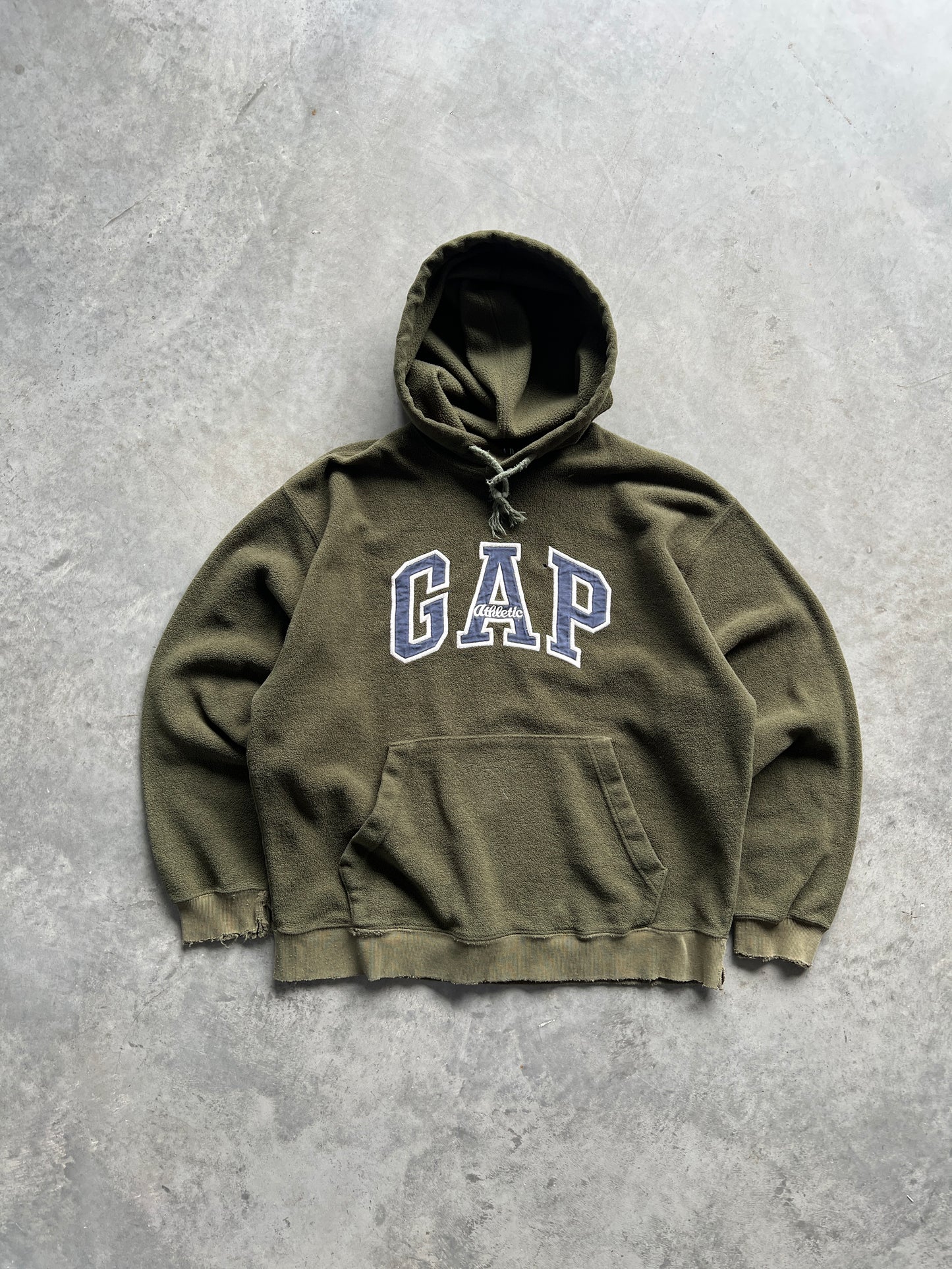 Vintage Distressed Green Gap Fleece- L