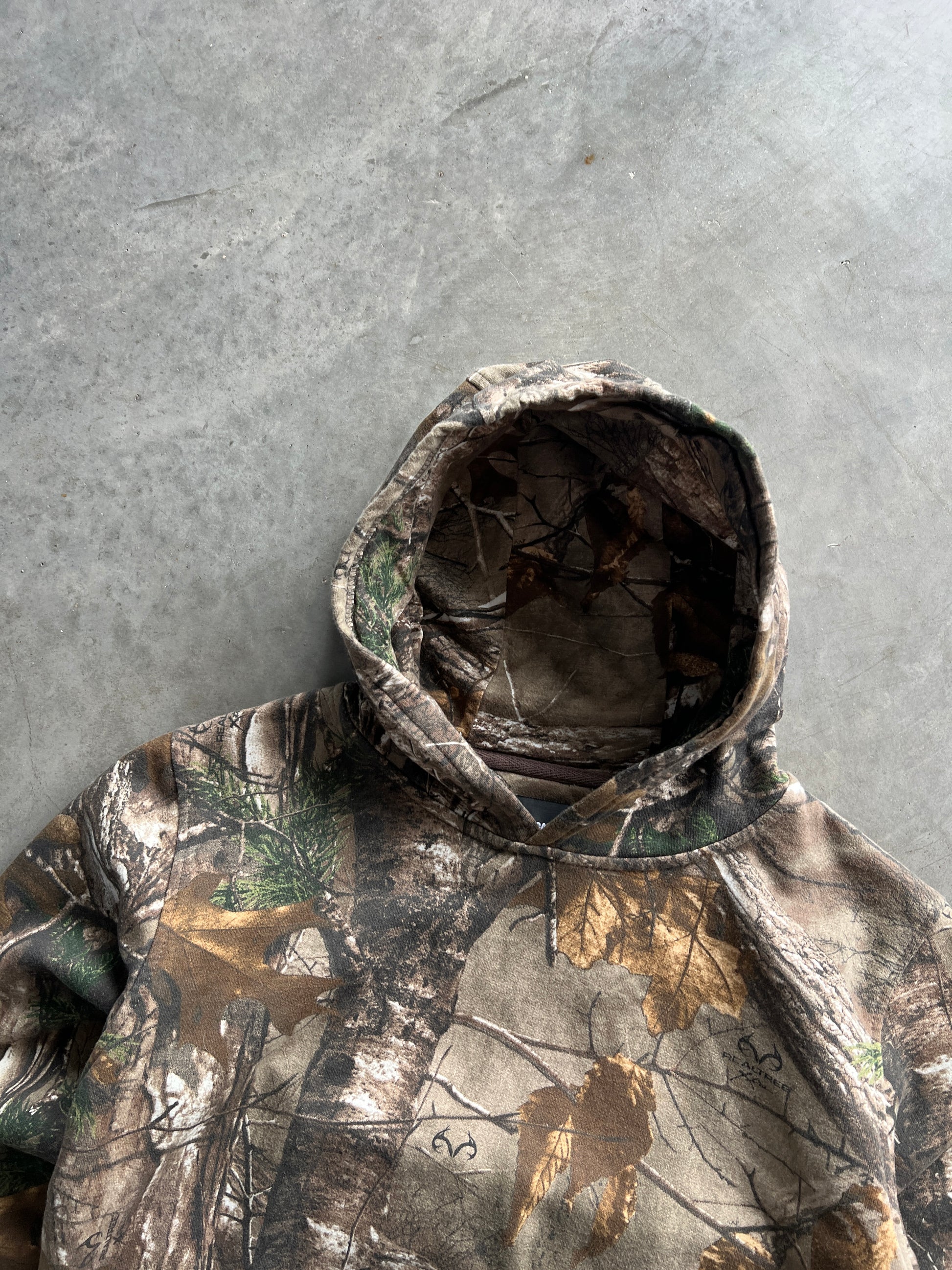 Vintage RealTree Camo Hoodie- S