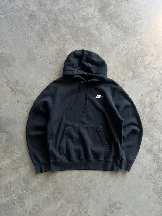 Vintage Black Nike Spellout Hoodie - M