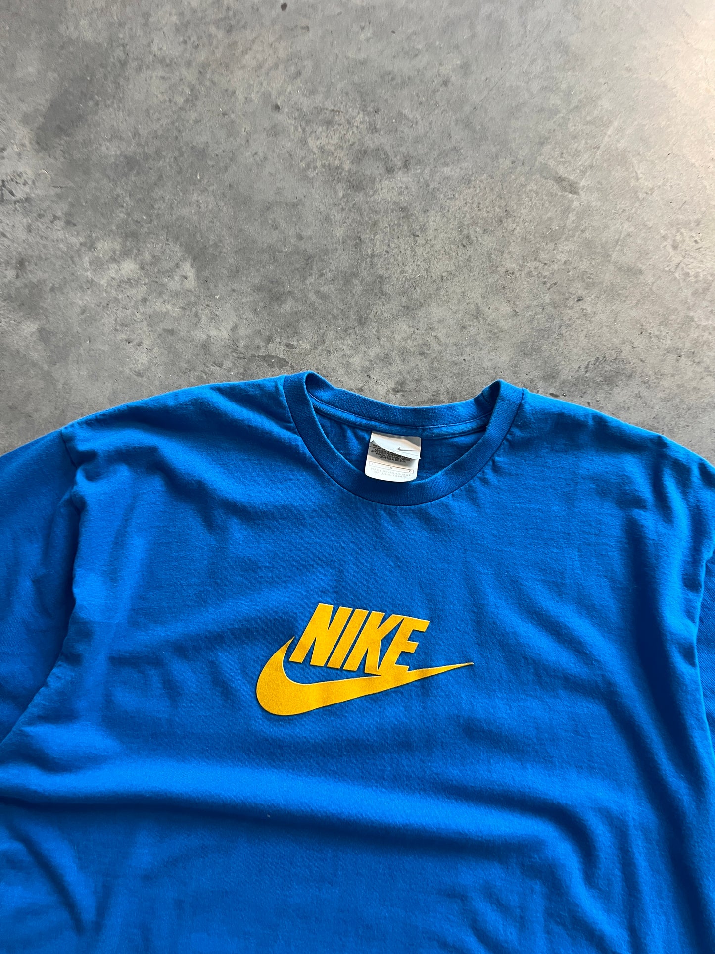 Vintage Blue Nike Spellout Shirt - L