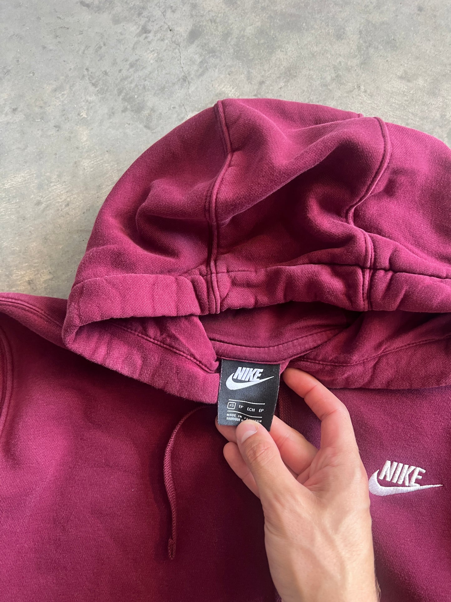 Vintage Cherry Red Nike Spellout Hoodie - XS