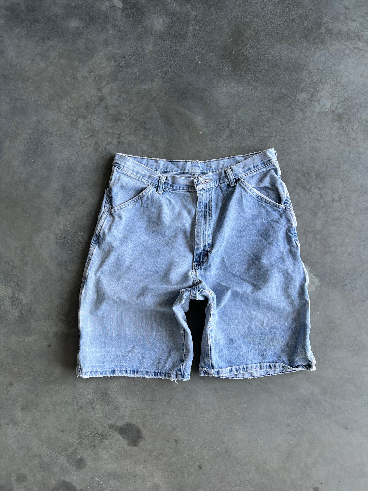 Vintage Denim Blue Wrangler Shorts - 32